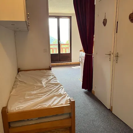 Standing Chamois Apartment Risoul